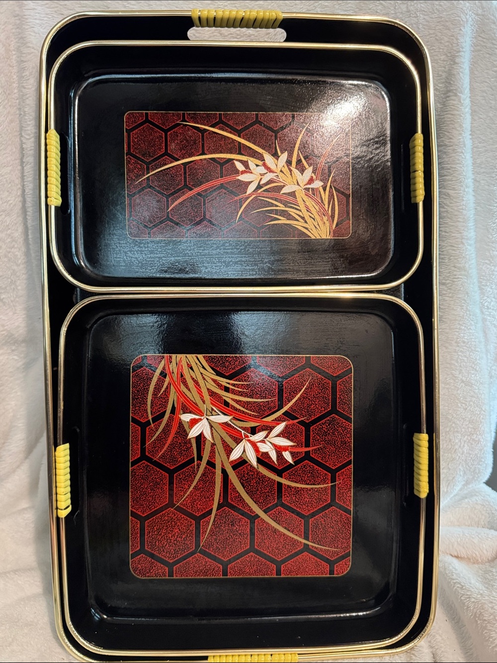 1980s Japanese Lacquerware Nesting Serving Trays - Himark Nishi Garden Set of 3